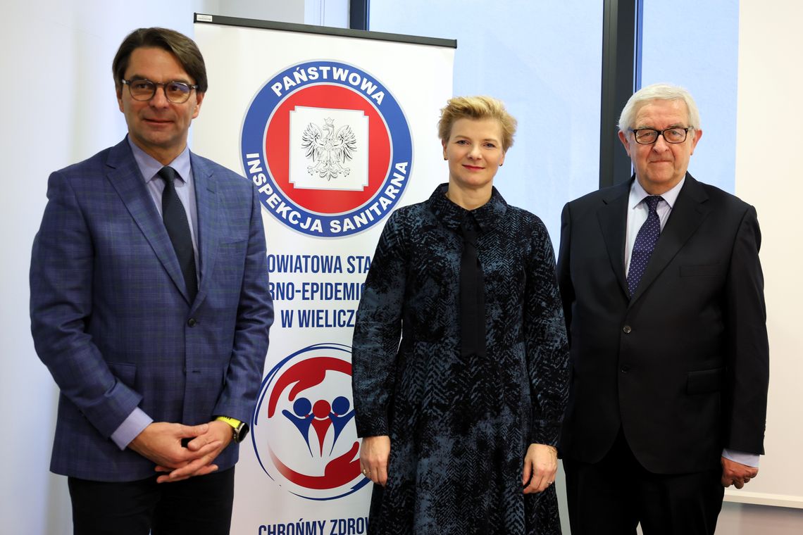 Powitanie nowej Dyrektor PSSE w Wieliczce – Pani Ewy Wiercińskiej Powitanie nowej Dyrektor PSSE w Wieliczce – Pani Ewy Wiercińskiej