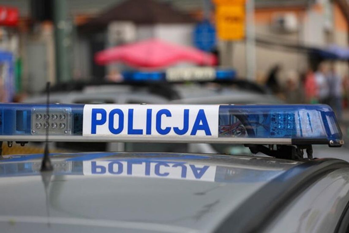 Proszowiccy policjanci zatrzymali sprawców kradzieży i odnaleźli skradziony ciągnik