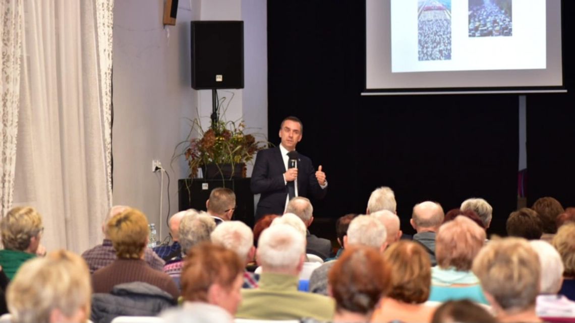 Rektor Politechniki Krakowskiej gościem gdowskiego Uniwersytetu III Wieku Rektor Politechniki Krakowskiej gościem gdowskiego Uniwersytetu III Wieku