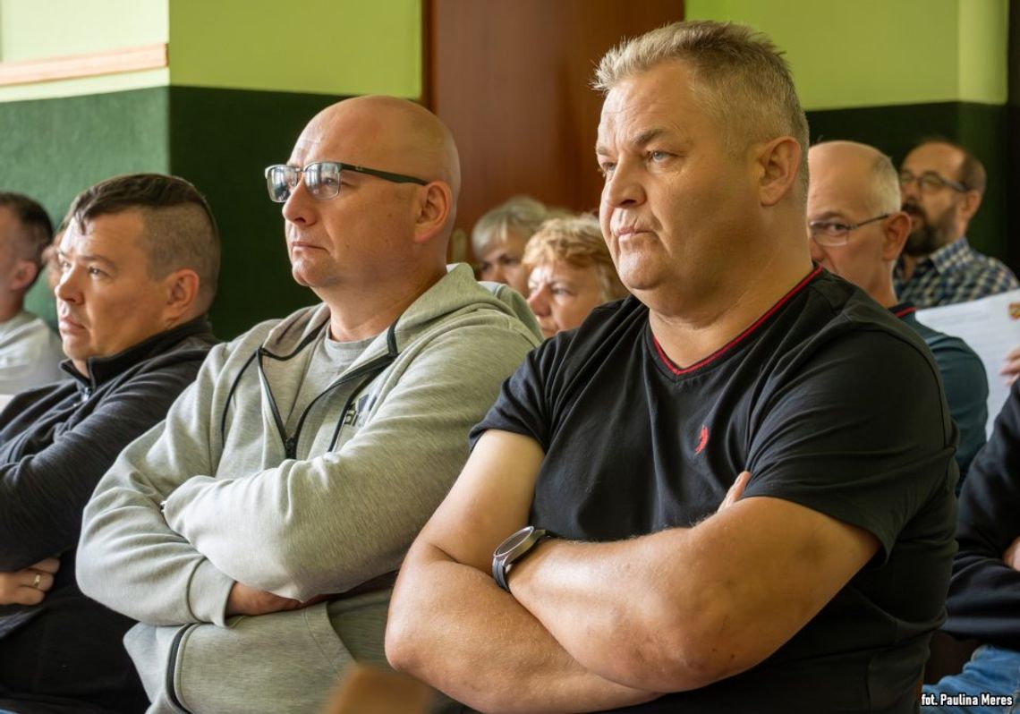Spotkanie w sprawie rozbudowy dróg powiatowych 1270K i 1271K