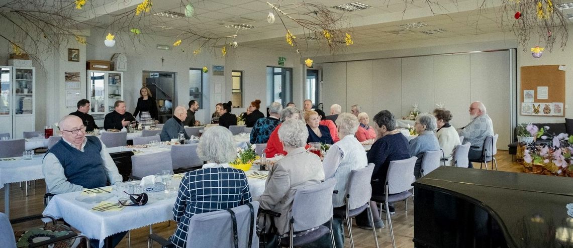 Świąteczne spotkanie w Domu Milosierdzia na Campus Misericordiae w Brzegach Wieliczka