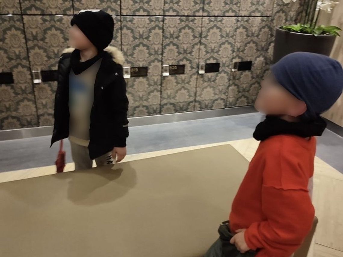 Szczęśliwy finał poszukiwań dwóch 6-latków Szczęśliwy finał poszukiwań dwóch 6-latków