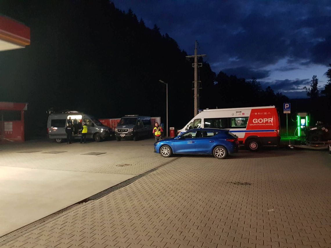 Tragedia w gminie Mszana Dolna. Nie żyje 19-latka, trwa obława za jej byłym partnerem Tragedia w gminie Mszana Dolna. Nie żyje 19-latka, trwa obława za jej byłym partnerem