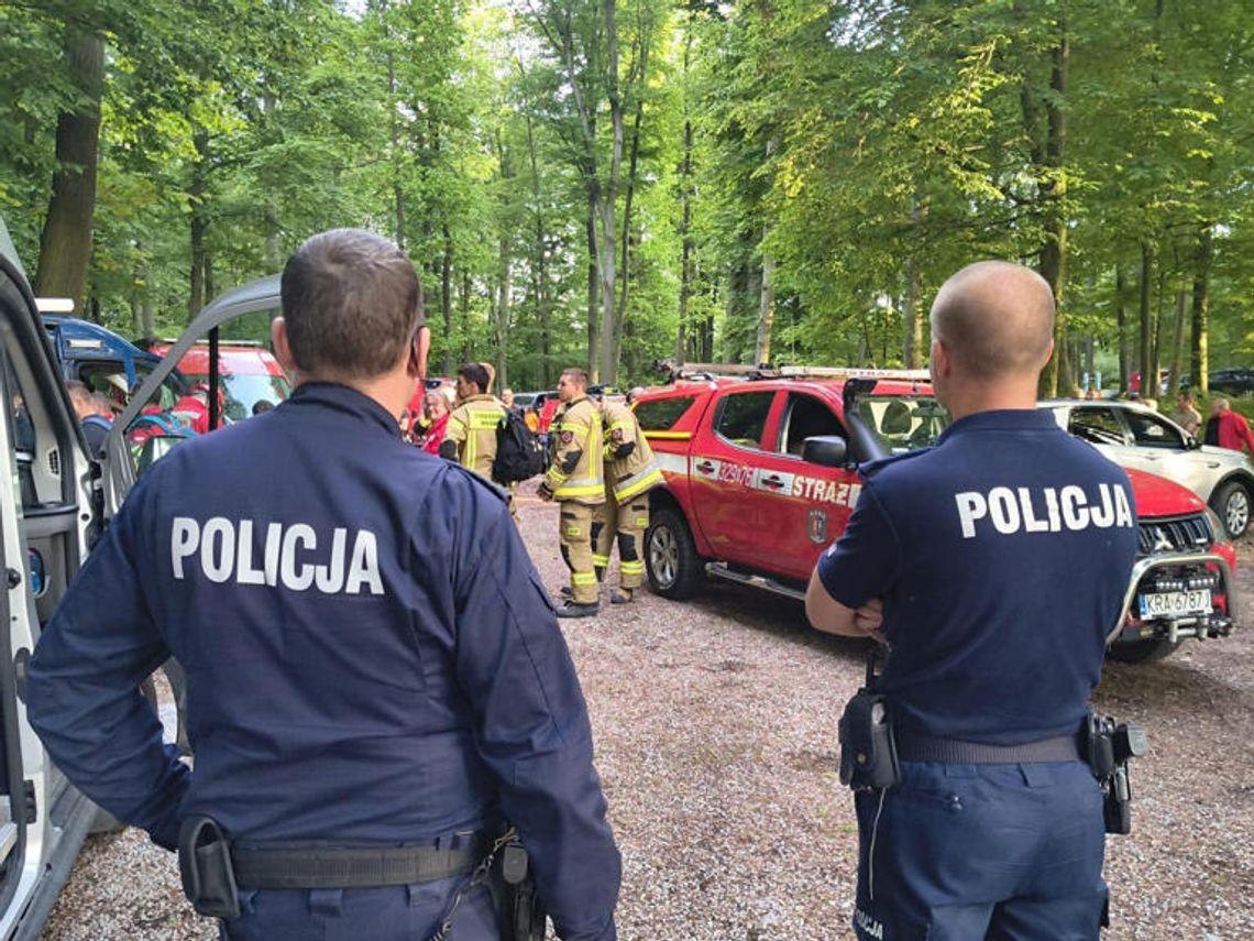 Tragiczny finał poszukiwań 12-letniej Eli. Policja wydała pilny komunikat Tragiczny finał poszukiwań 12-letniej Eli. Policja wydała pilny komunikat