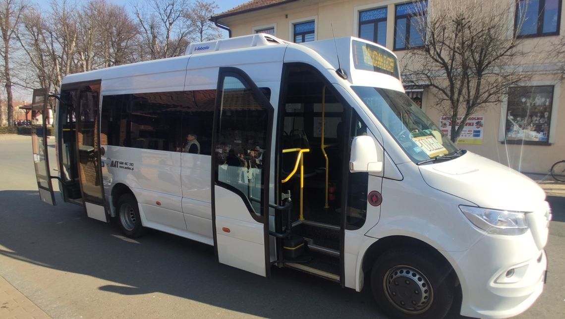 Trasa busa z Suchoraby do Niepołomic wydłużona do kościoła w Grabiu