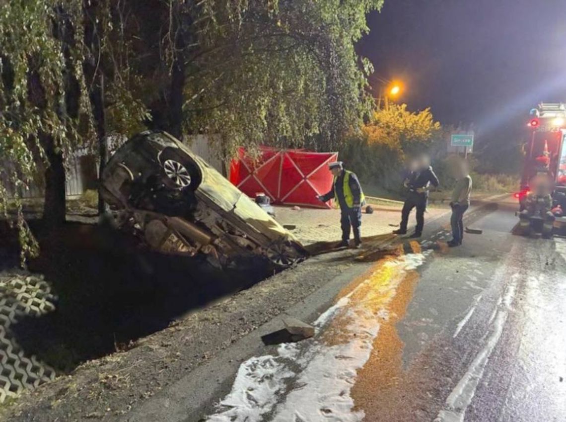 Trzy osoby spłonęły w wypadku samochodu osobowego pod Wieliczką