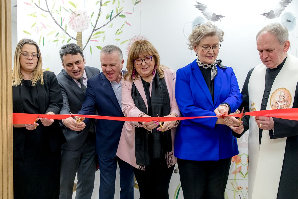 Uroczyste otwarcie pierwszego samorządowego żłobka w Dąbrowie