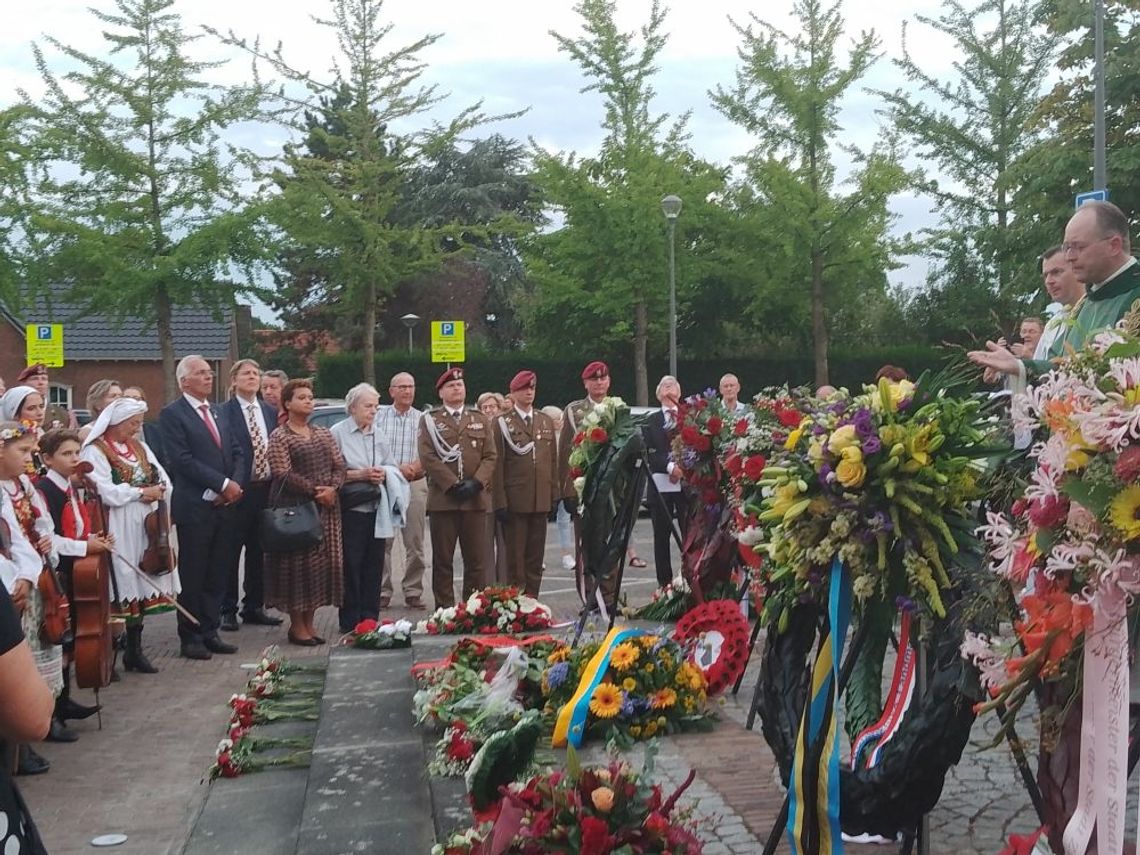 W 79. rocznicę bitwy pod Arnhem Wieliczka oddaje hołd bohaterom...