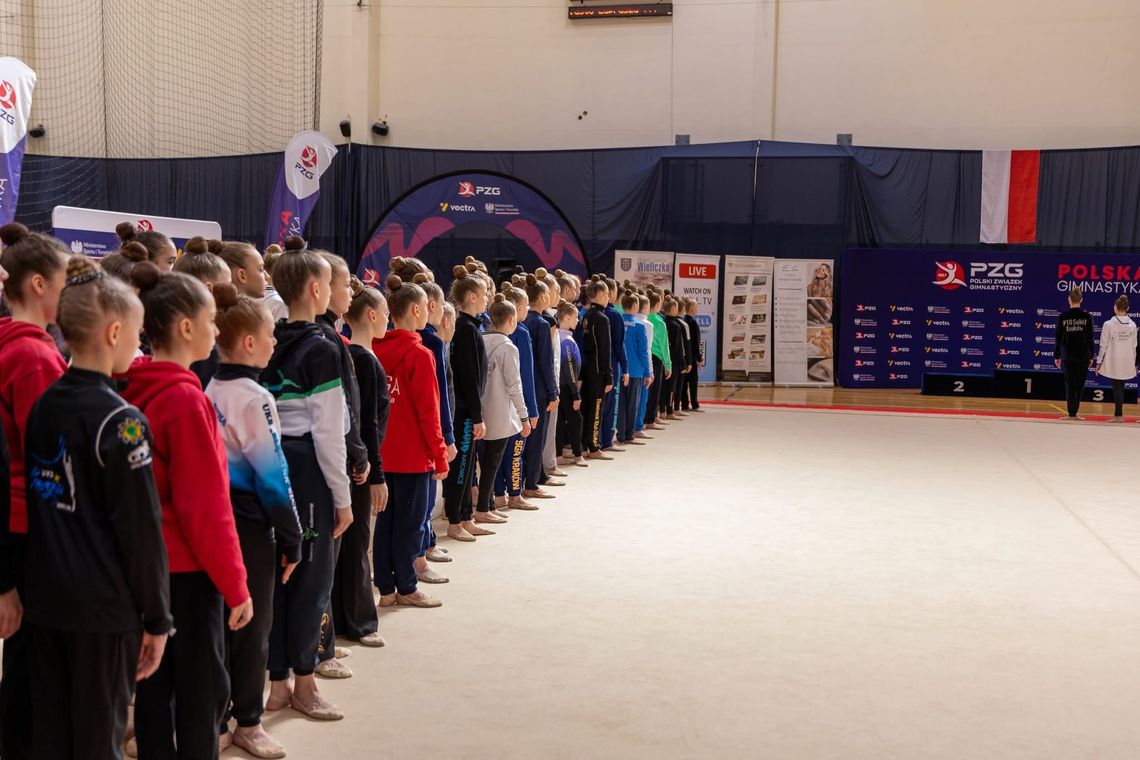 Wieliczka gospodarzem mistrzostw Polski w gimnastyce artystycznej. Sukces zawodniczek z gminy