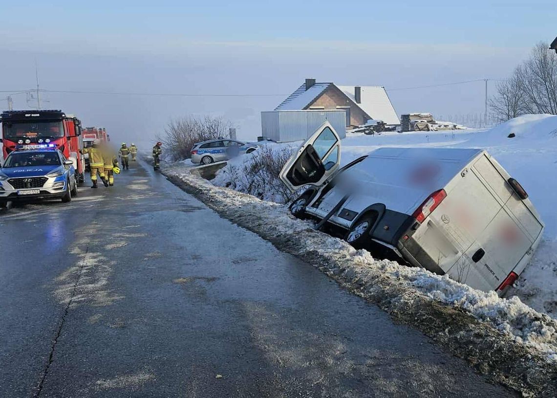 Wypadek drogowy w Zegartowicach. Pięć osób poszkodowanych!