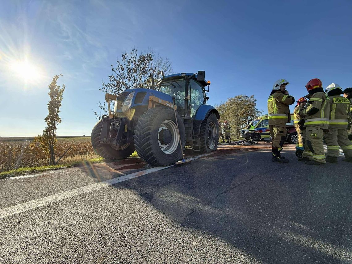 Wypadek samochodu osobowego i ciągnika na DK-94 pod Krakowem. Jedna osoba poszkodowana!