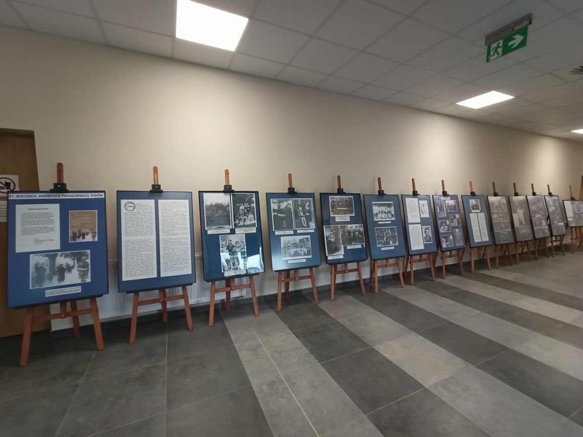 Wystawa poświęcona historii społeczności Żydowskiej w Proszowicach