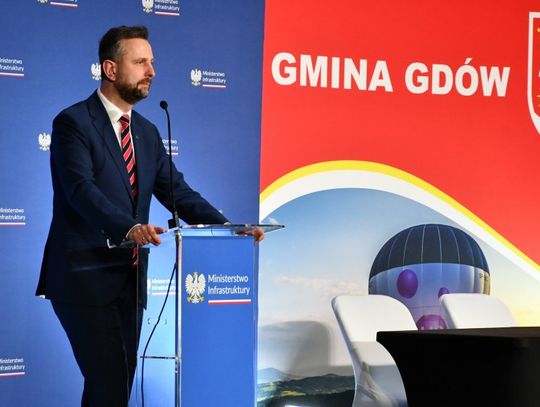 Historyczny podpis, który rozpoczyna budowę linii kolejowej Podłęże-Gdów złożony! Historyczny podpis, który rozpoczyna budowę linii kolejowej Podłęże-Gdów złożony!