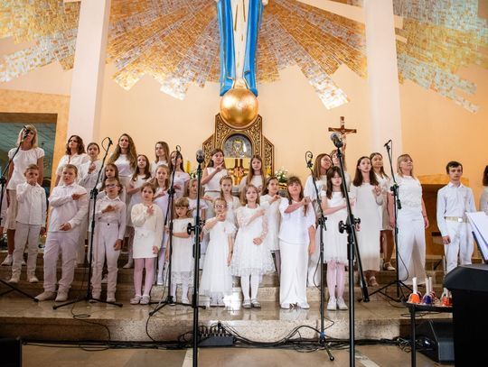 15 lat Scholi Hosanna. Jubileuszowy koncert w Strumianach [zdjęcia]