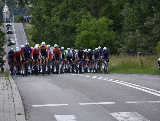 64. Małopolski Wyścig Górski - peleton przejechał przez gminę Biskupice  [zdjęcia]